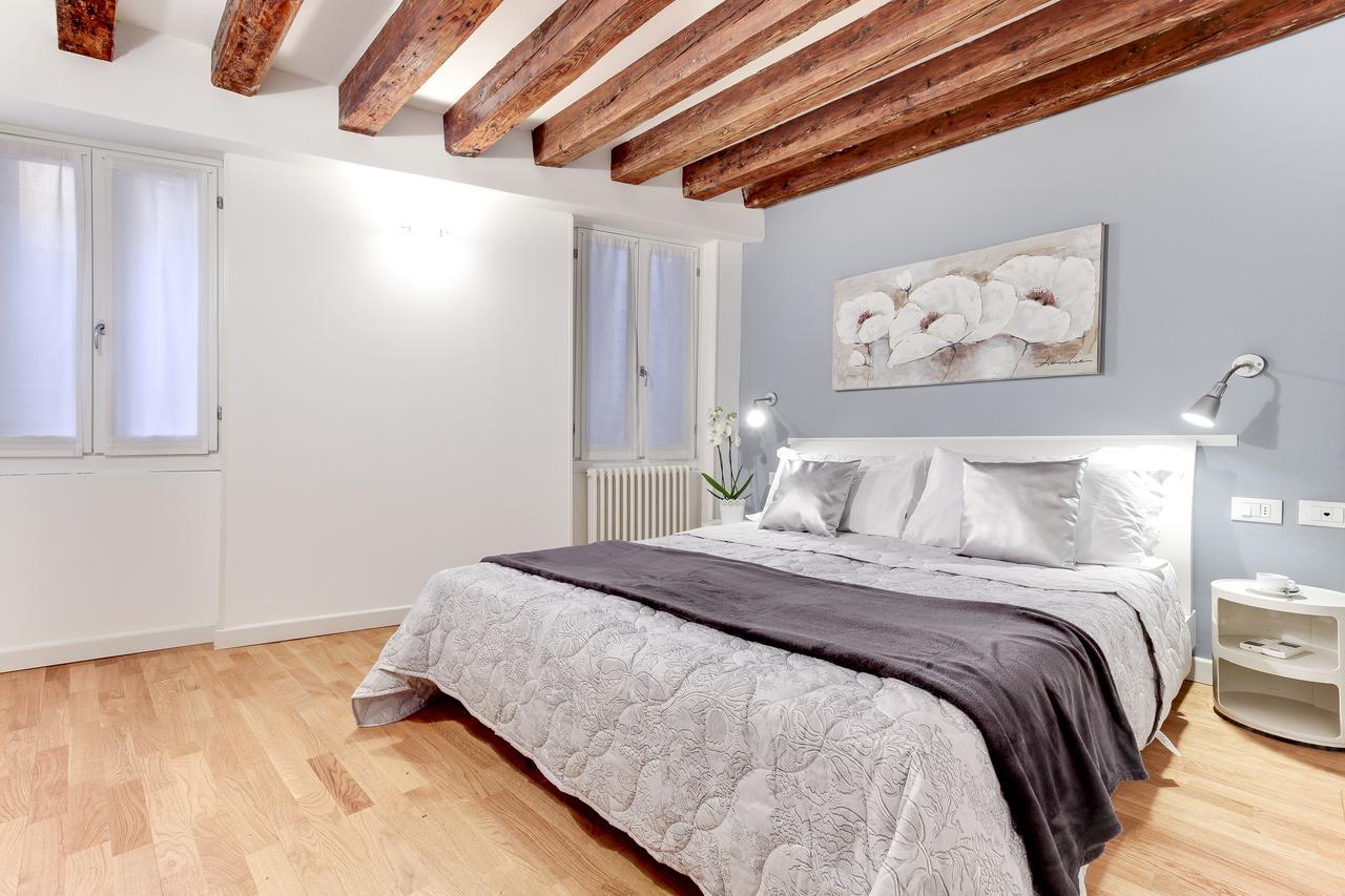 Apartamento San Marco - Campo Manin By Wonderful Italy Veneza